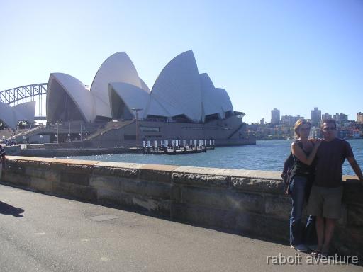 08_sydney_1104_opera_ns2 Deux touristes pris en photo par leur fille ...