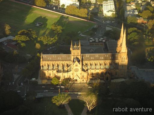 42_sydney_1104_cathedrale La cathedarle vue de la tour.